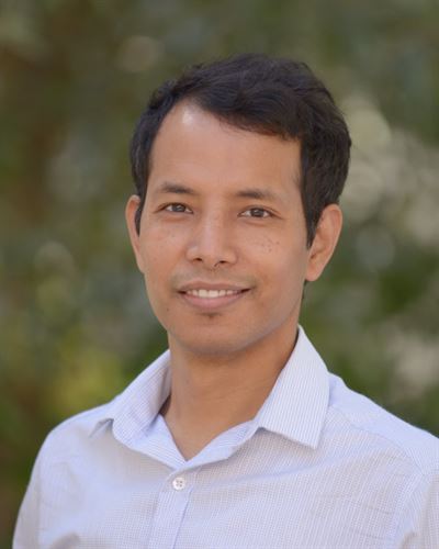 2017-18 Staff Photo of Sandeep Tulachan